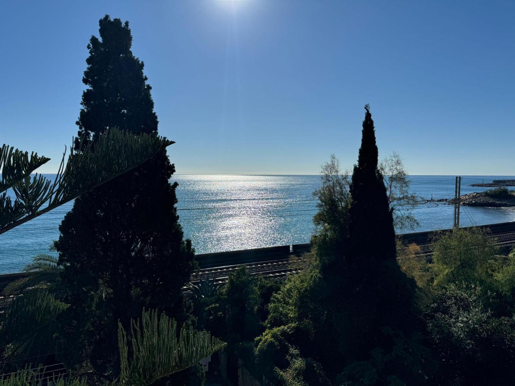Hotel Lora Rda Luxury Bordighera Dış mekan fotoğraf
