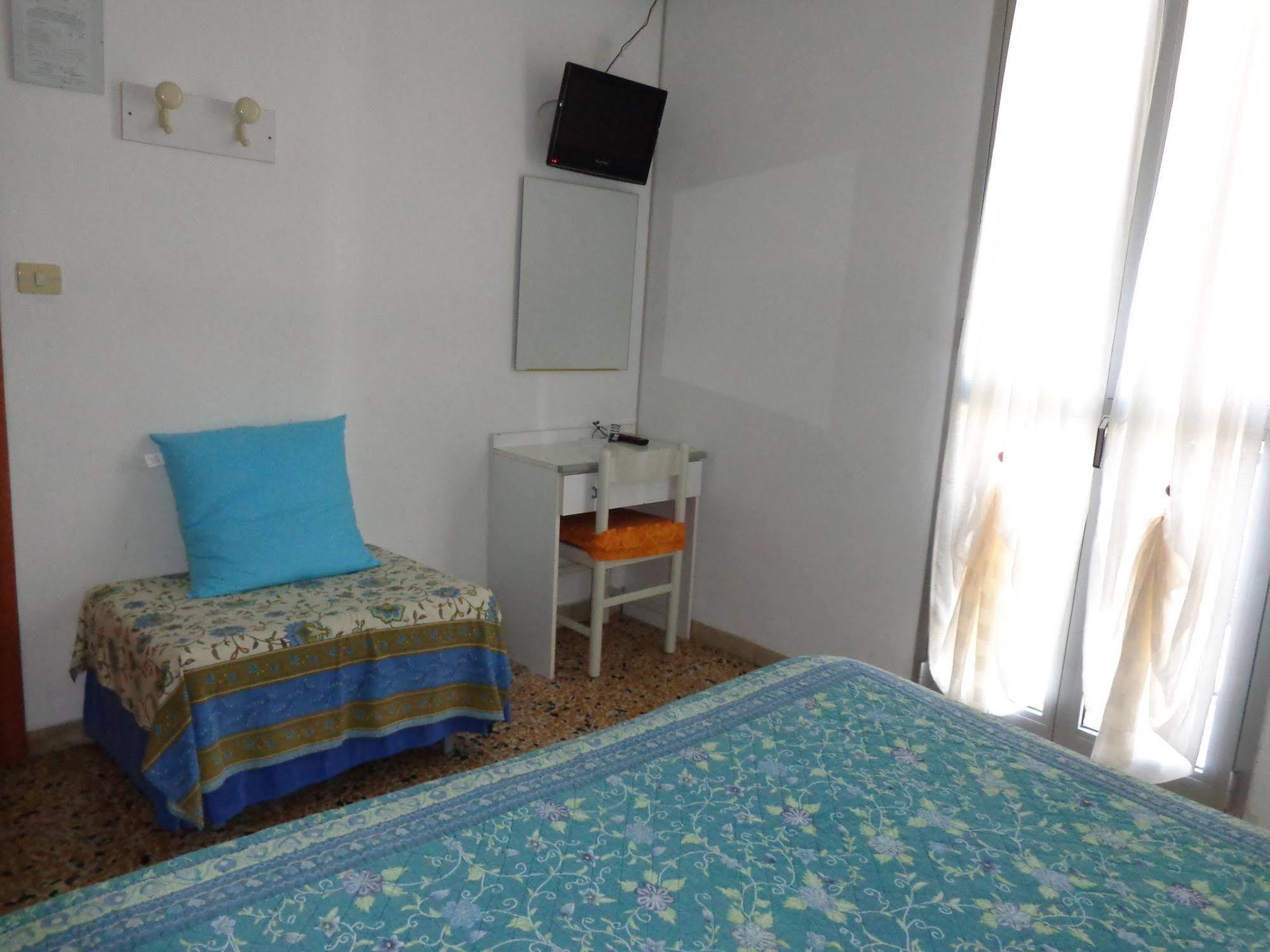 Hotel Lora Rda Luxury Bordighera Dış mekan fotoğraf