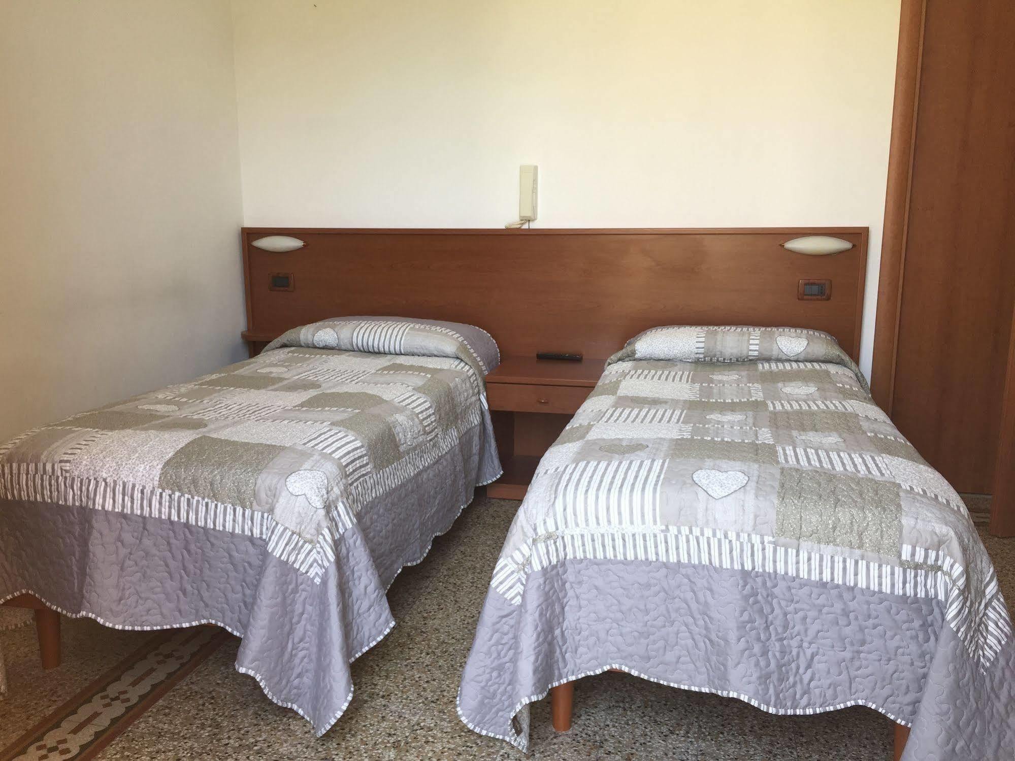 Hotel Lora Rda Luxury Bordighera Dış mekan fotoğraf